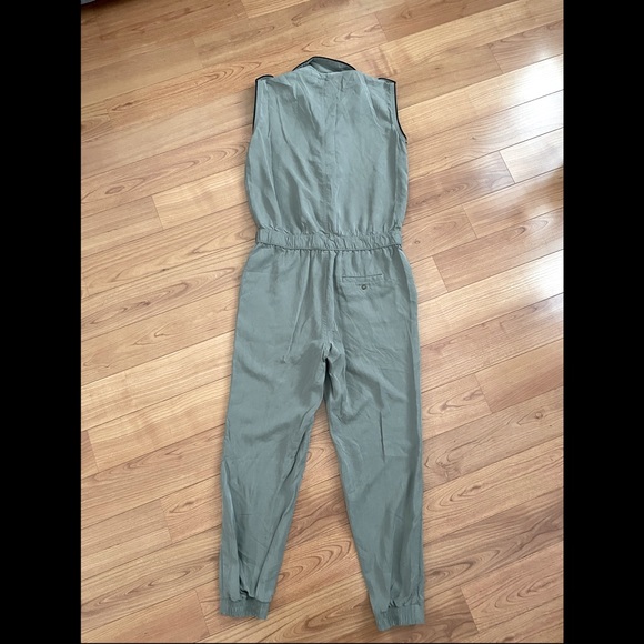 ZARA Jumpsuit - Picture 2 of 4